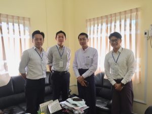 ヤンゴン外国語大学訪問