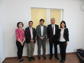 カザフスタン日本経済委員会会長クルマンセイト氏のオフィスを訪問