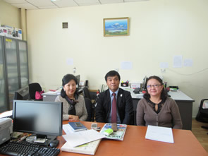モンゴル科学技術大学を訪問